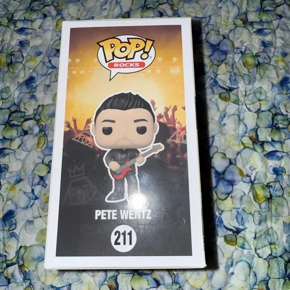 Funko Pop! Pete Wentz - Fall Out Boy Vinyl Figure - Picture 4 of 7